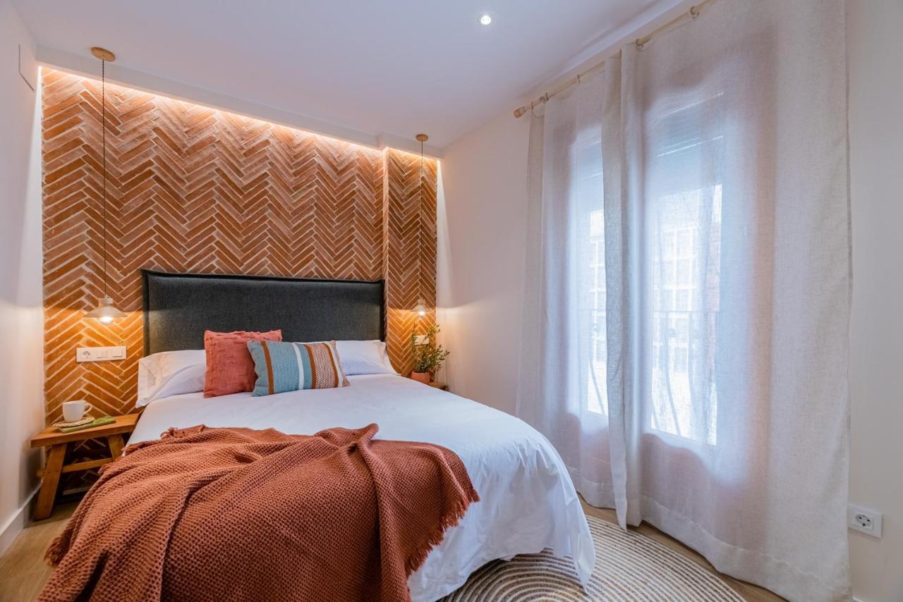 Vestal Suites Domo Cambrils Kültér fotó