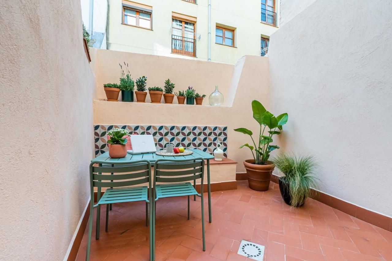 Vestal Suites Domo Cambrils Kültér fotó